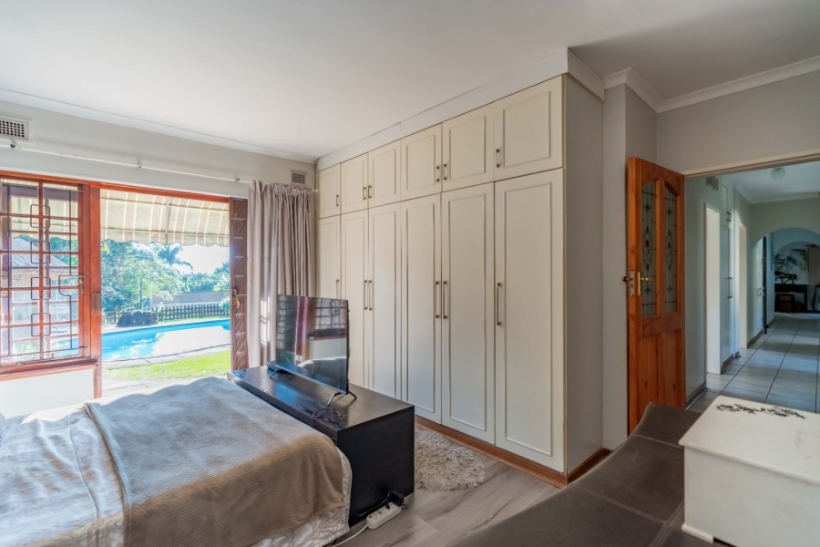 3 Bedroom Property for Sale in Waterfall KwaZulu-Natal