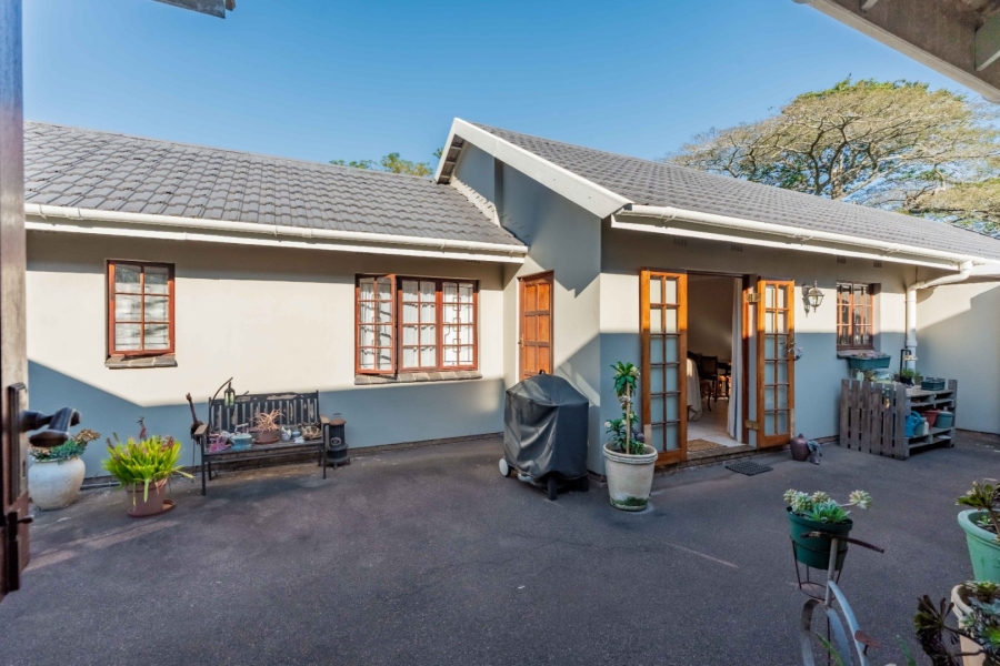 3 Bedroom Property for Sale in Waterfall KwaZulu-Natal