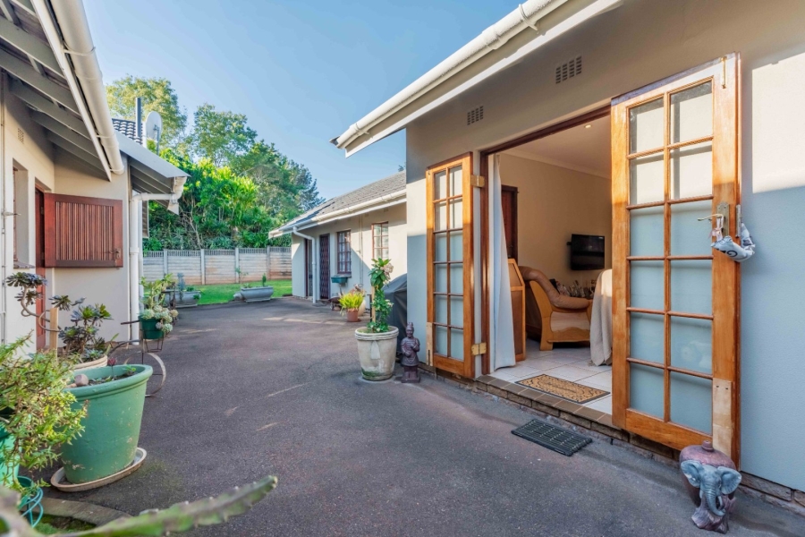 3 Bedroom Property for Sale in Waterfall KwaZulu-Natal
