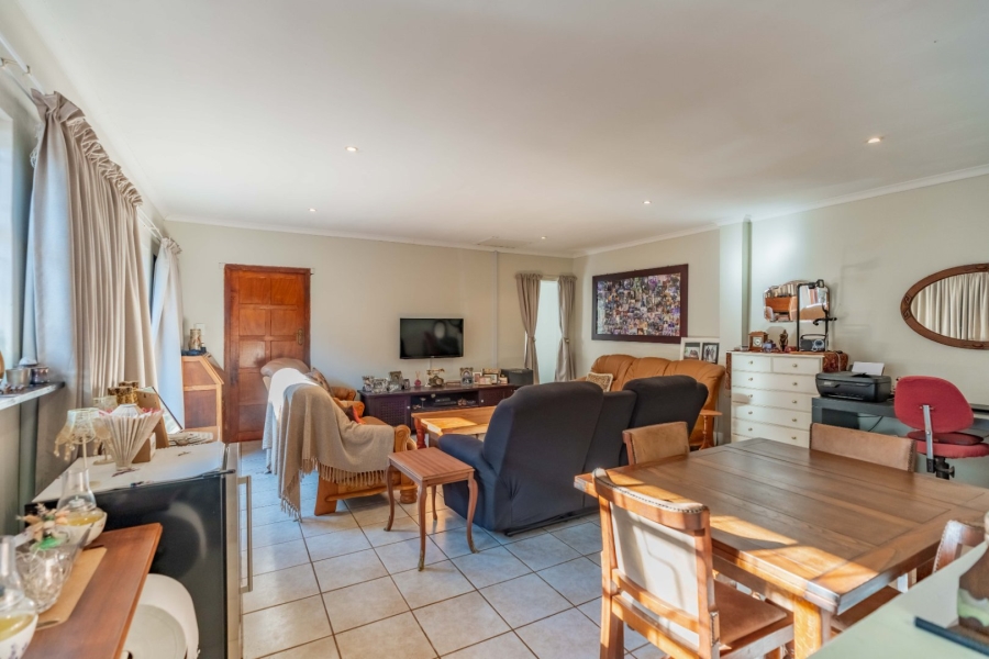 3 Bedroom Property for Sale in Waterfall KwaZulu-Natal