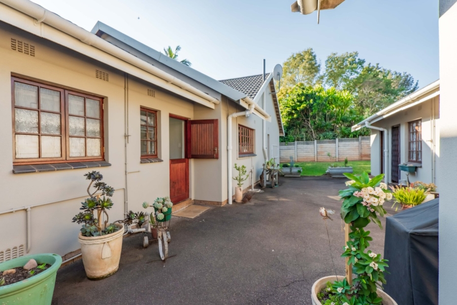 3 Bedroom Property for Sale in Waterfall KwaZulu-Natal
