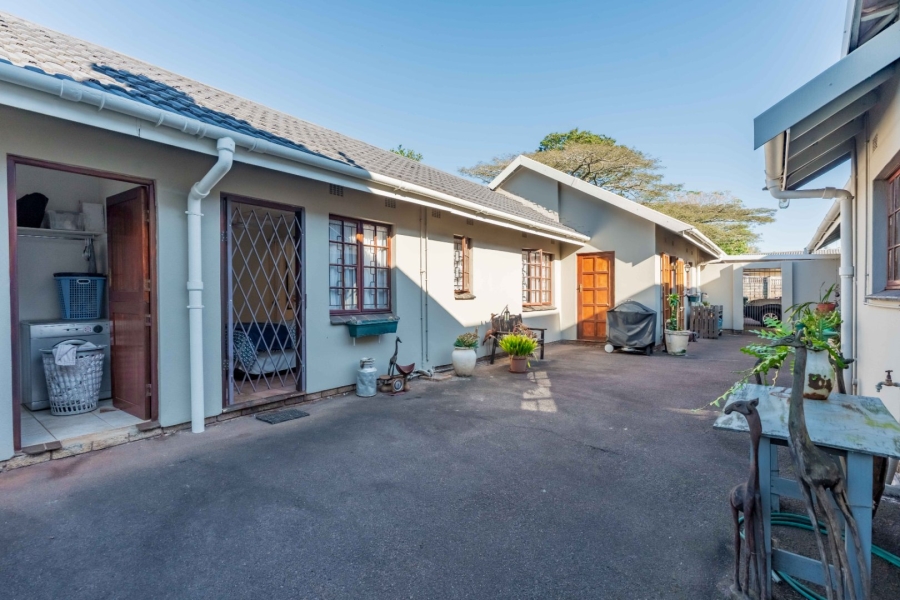 3 Bedroom Property for Sale in Waterfall KwaZulu-Natal