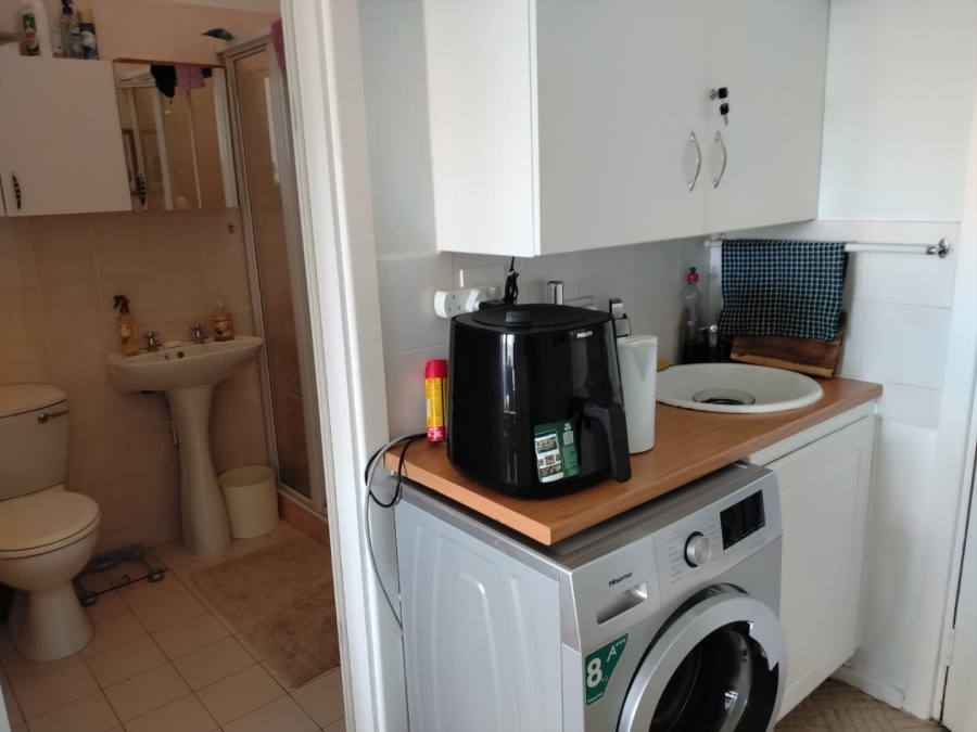 1 Bedroom Property for Sale in Scottburgh Central KwaZulu-Natal