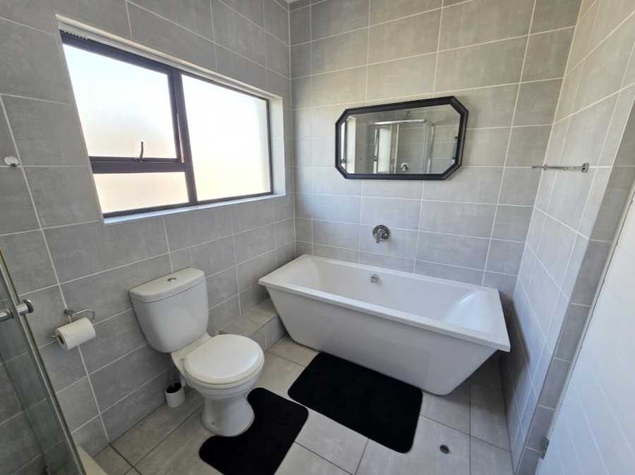  Bedroom Property for Sale in Ballito Commercial District KwaZulu-Natal