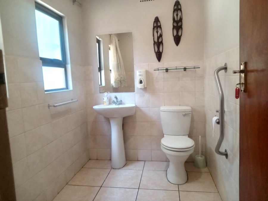 To Let 4 Bedroom Property for Rent in Ferncliffe KwaZulu-Natal