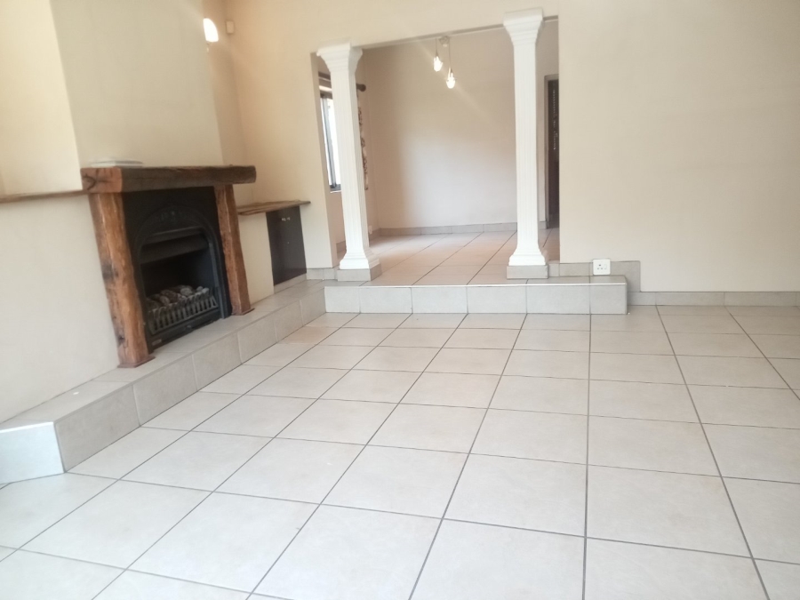 To Let 4 Bedroom Property for Rent in Ferncliffe KwaZulu-Natal