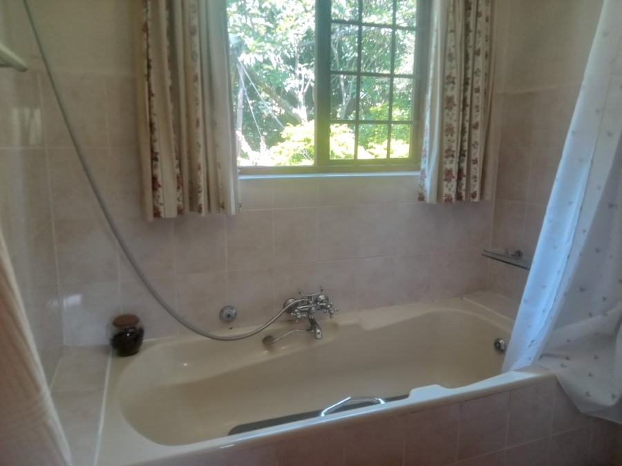 To Let 4 Bedroom Property for Rent in Ferncliffe KwaZulu-Natal