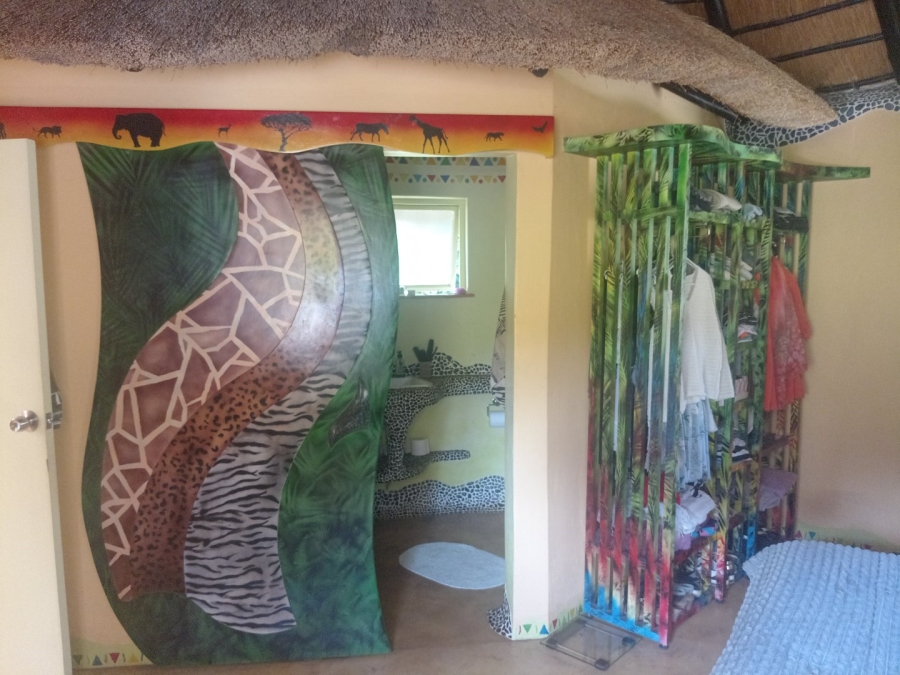 1 Bedroom Property for Sale in St Michaels On Sea KwaZulu-Natal
