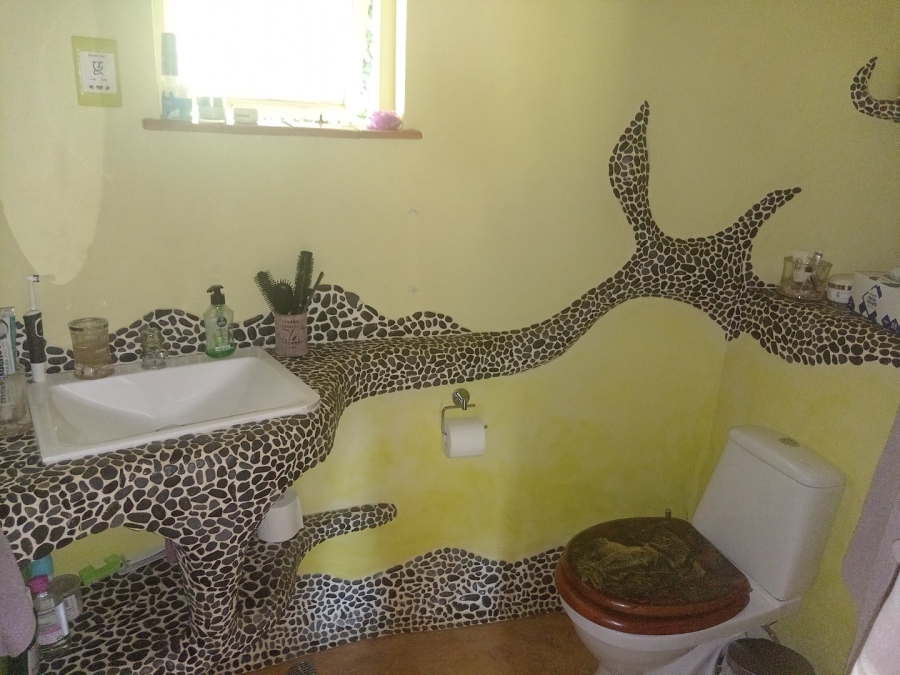 1 Bedroom Property for Sale in St Michaels On Sea KwaZulu-Natal
