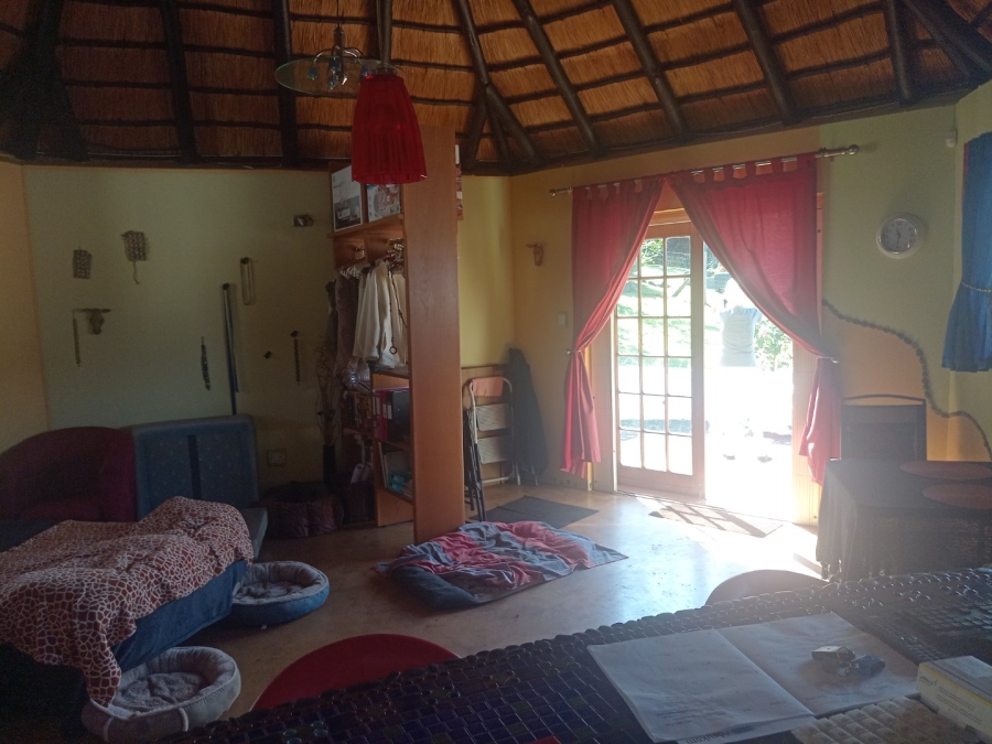 1 Bedroom Property for Sale in St Michaels On Sea KwaZulu-Natal