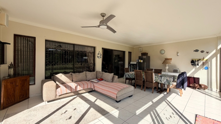 4 Bedroom Property for Sale in St Michaels On Sea KwaZulu-Natal