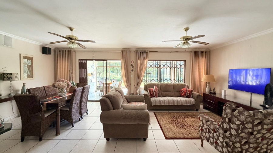 4 Bedroom Property for Sale in St Michaels On Sea KwaZulu-Natal