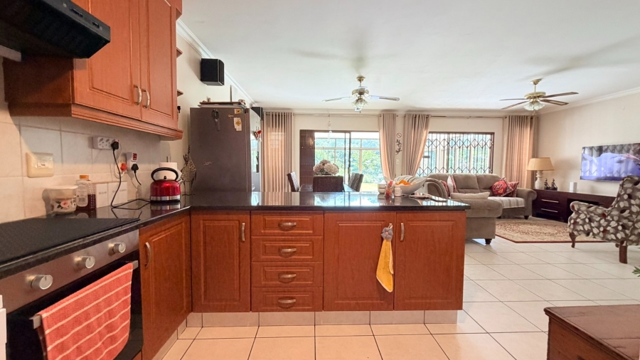 4 Bedroom Property for Sale in St Michaels On Sea KwaZulu-Natal
