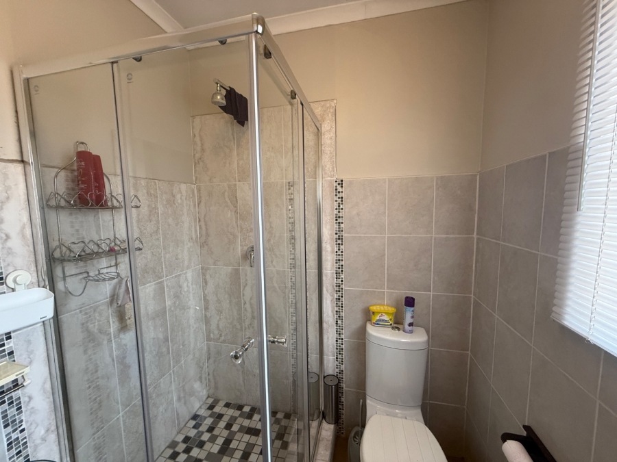 3 Bedroom Property for Sale in Raisethorpe KwaZulu-Natal