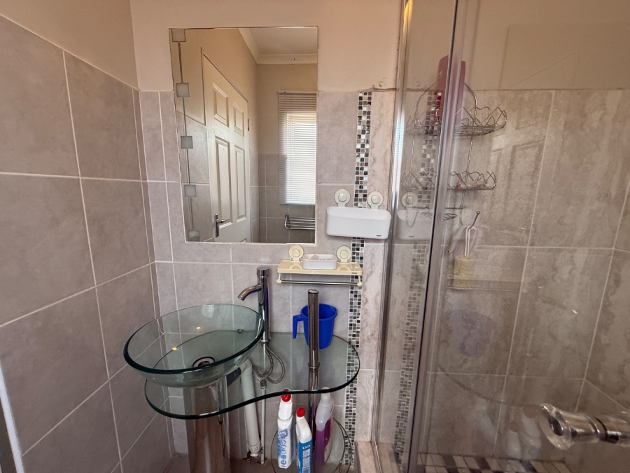 3 Bedroom Property for Sale in Raisethorpe KwaZulu-Natal