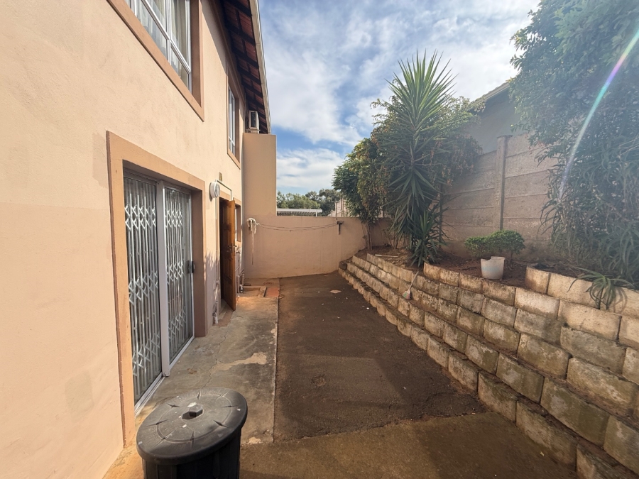 3 Bedroom Property for Sale in Raisethorpe KwaZulu-Natal
