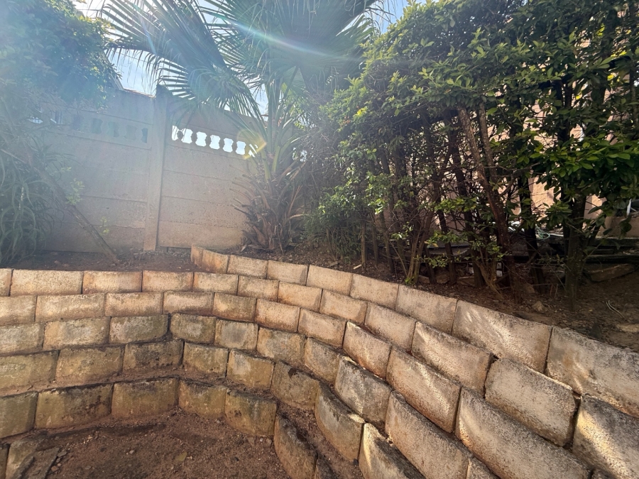 3 Bedroom Property for Sale in Raisethorpe KwaZulu-Natal