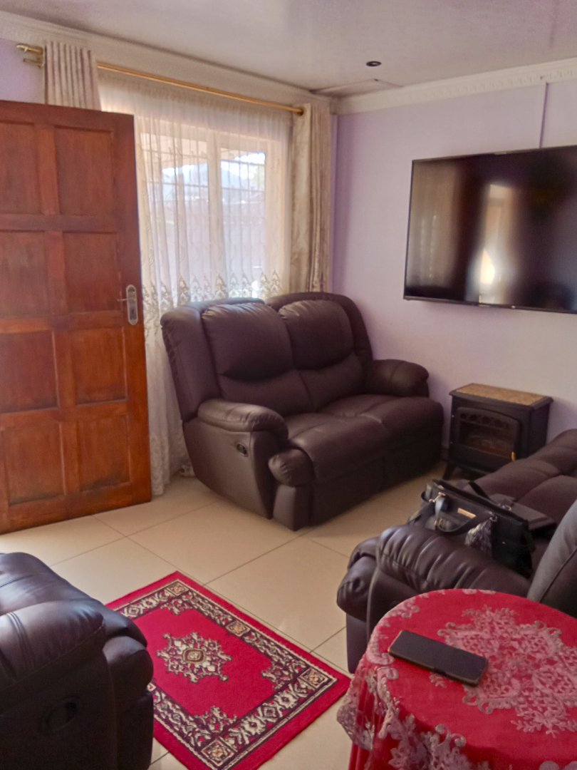 2 Bedroom Property for Sale in Merebank East KwaZulu-Natal