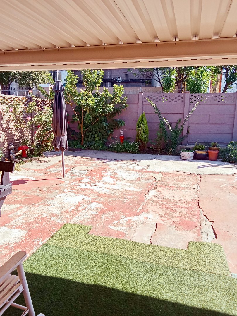 2 Bedroom Property for Sale in Merebank East KwaZulu-Natal