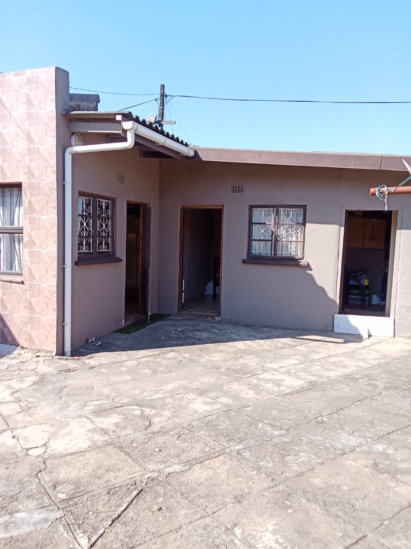 2 Bedroom Property for Sale in Merebank East KwaZulu-Natal