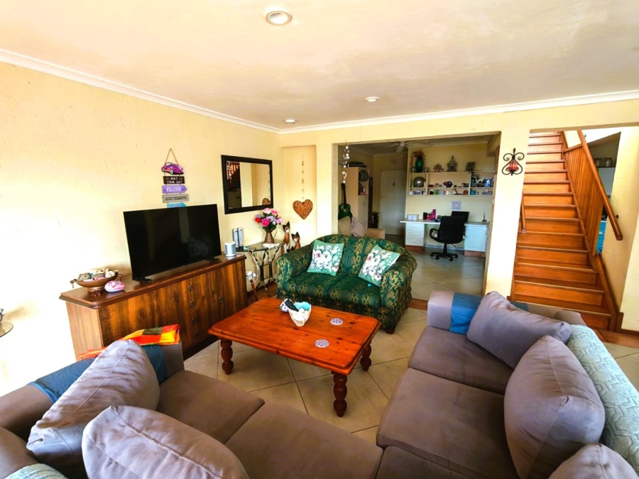 2 Bedroom Property for Sale in Woodgrange KwaZulu-Natal