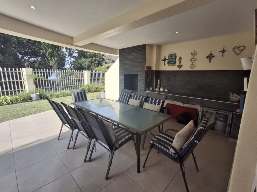 3 Bedroom Property for Sale in Shelly Beach KwaZulu-Natal