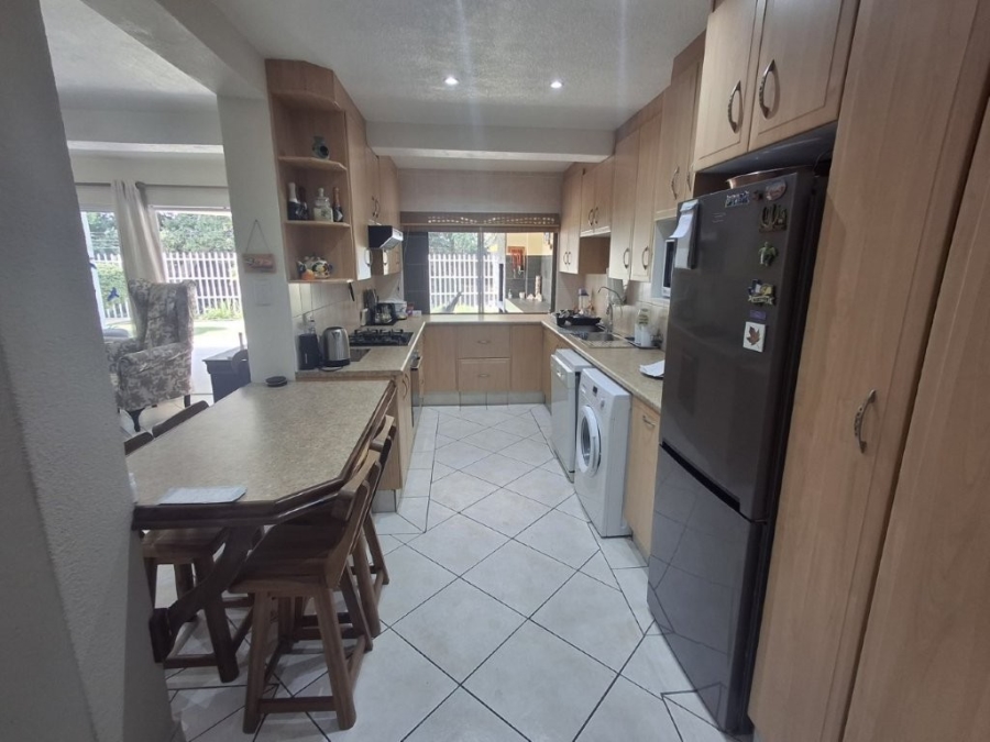 3 Bedroom Property for Sale in Shelly Beach KwaZulu-Natal