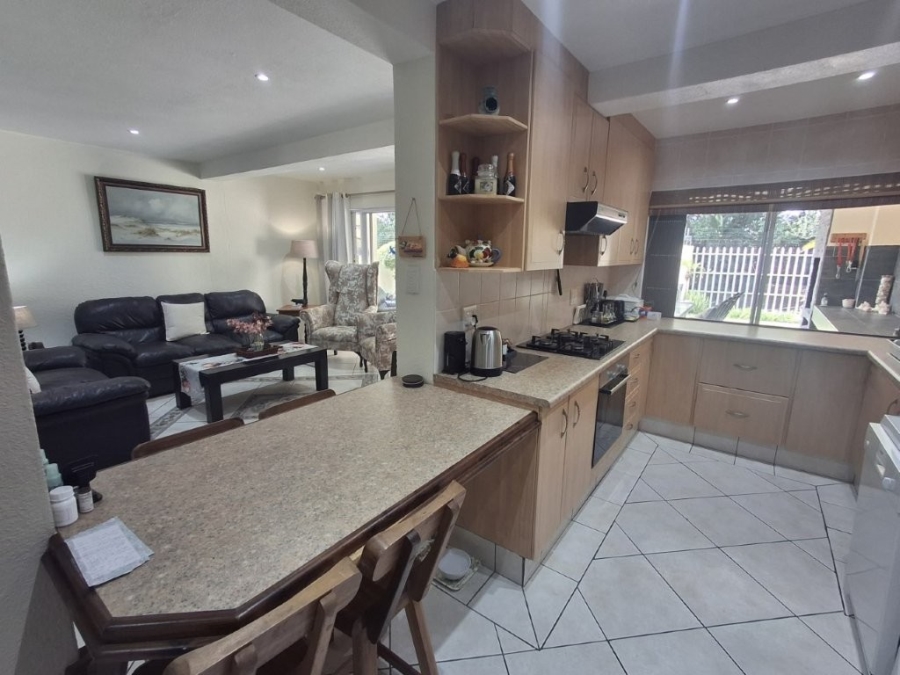 3 Bedroom Property for Sale in Shelly Beach KwaZulu-Natal