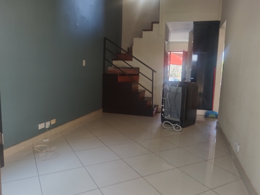 To Let 3 Bedroom Property for Rent in Umbilo KwaZulu-Natal