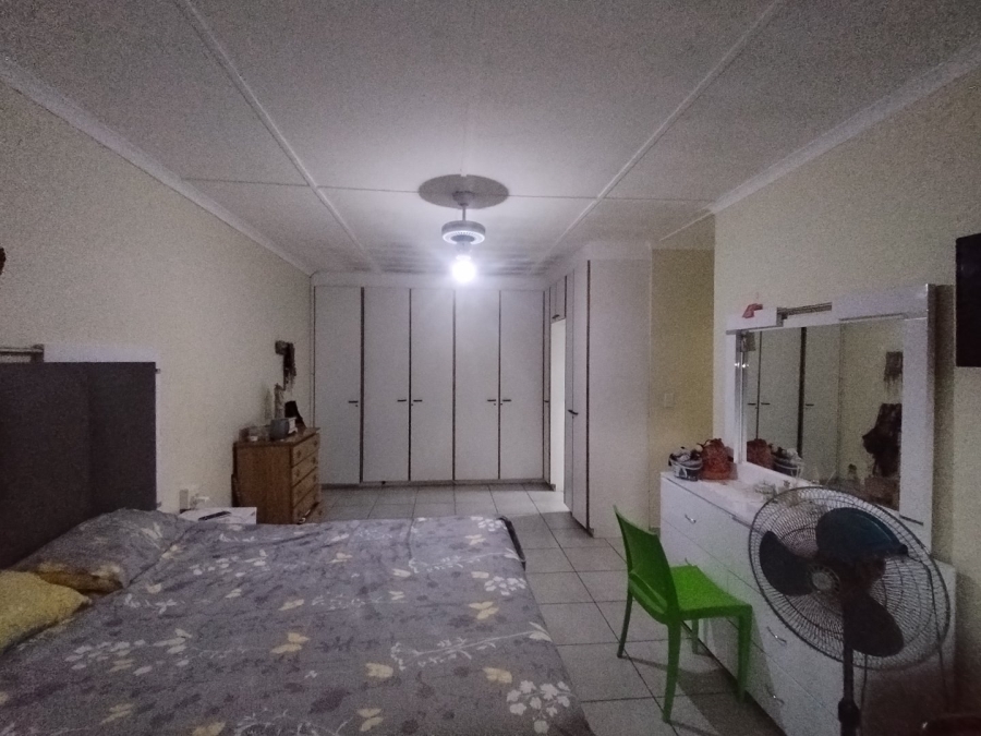 4 Bedroom Property for Sale in Uvongo KwaZulu-Natal