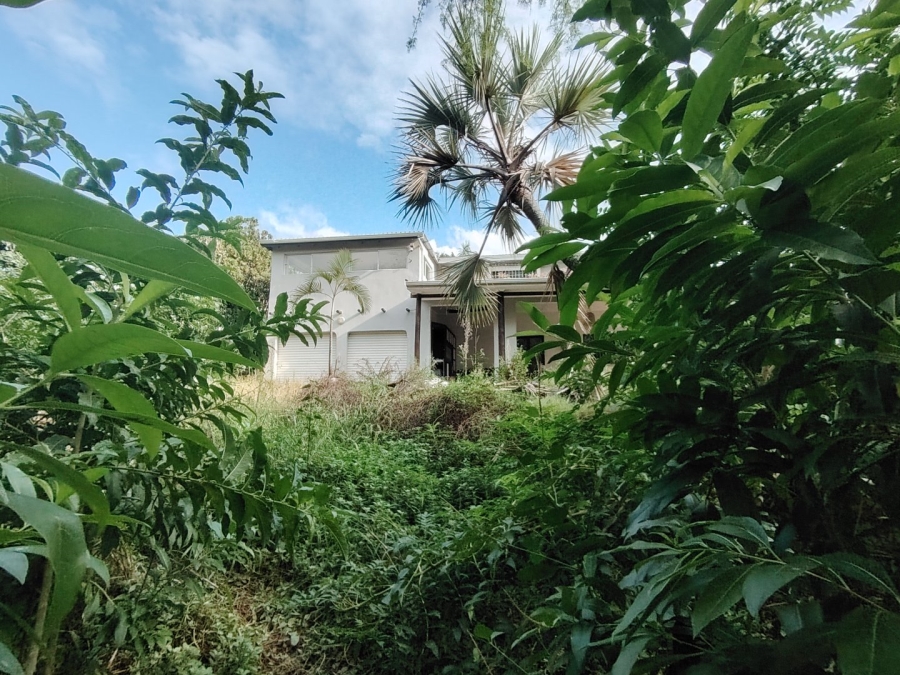 5 Bedroom Property for Sale in St Michaels On Sea KwaZulu-Natal