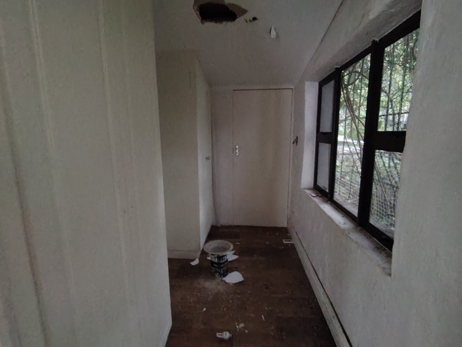 5 Bedroom Property for Sale in St Michaels On Sea KwaZulu-Natal