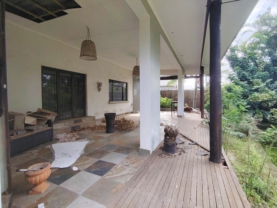 5 Bedroom Property for Sale in St Michaels On Sea KwaZulu-Natal