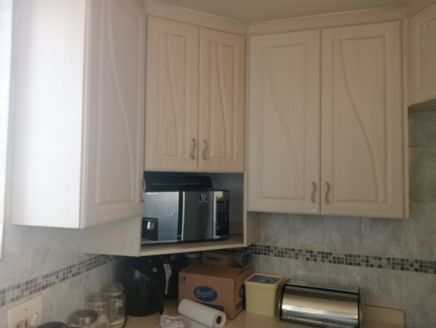 2 Bedroom Property for Sale in Pinetown North Industria KwaZulu-Natal