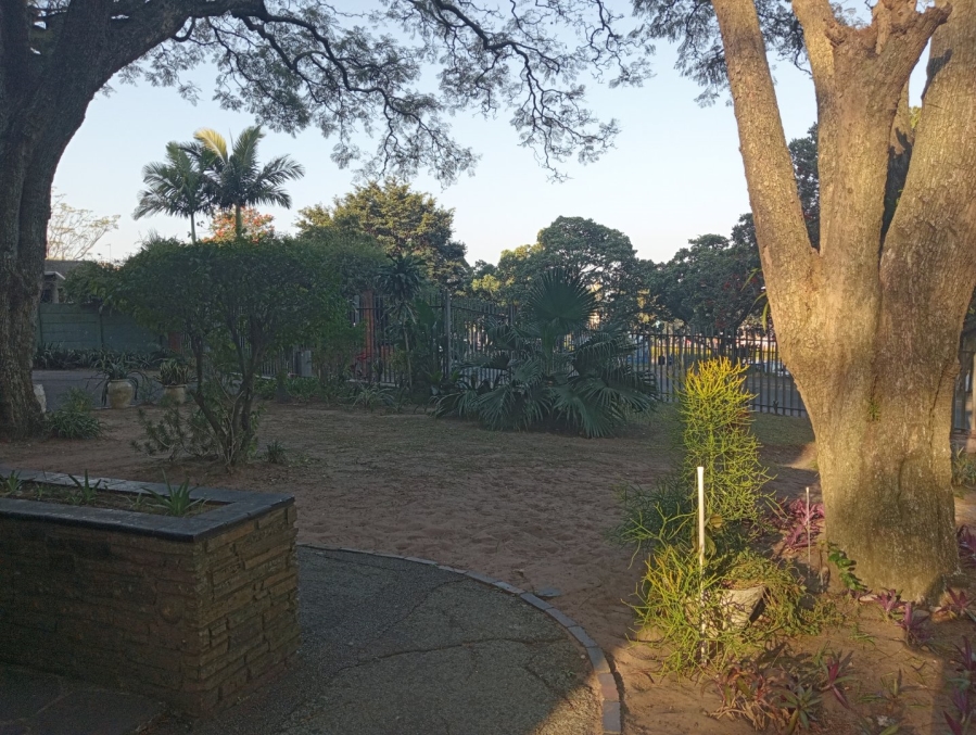 2 Bedroom Property for Sale in Pinetown North Industria KwaZulu-Natal
