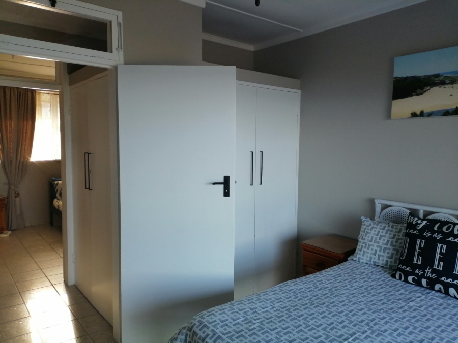 2 Bedroom Property for Sale in Margate Beach KwaZulu-Natal