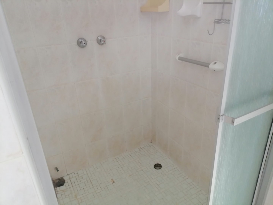 2 Bedroom Property for Sale in Margate Beach KwaZulu-Natal