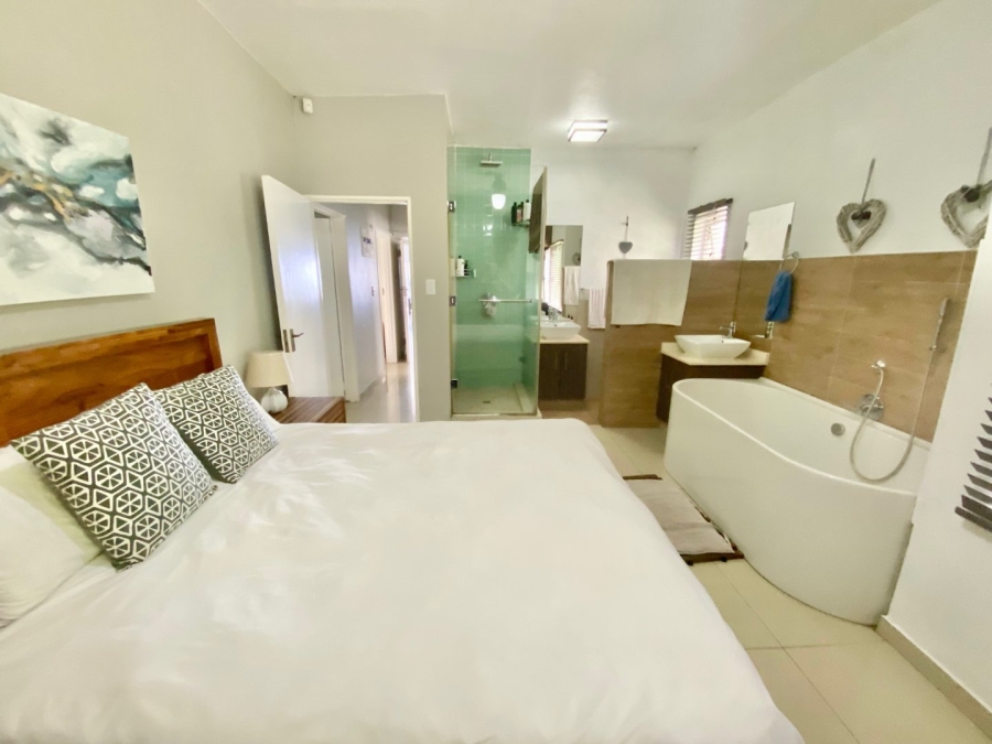 3 Bedroom Property for Sale in Umdloti Beach KwaZulu-Natal