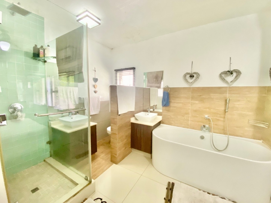 3 Bedroom Property for Sale in Umdloti Beach KwaZulu-Natal