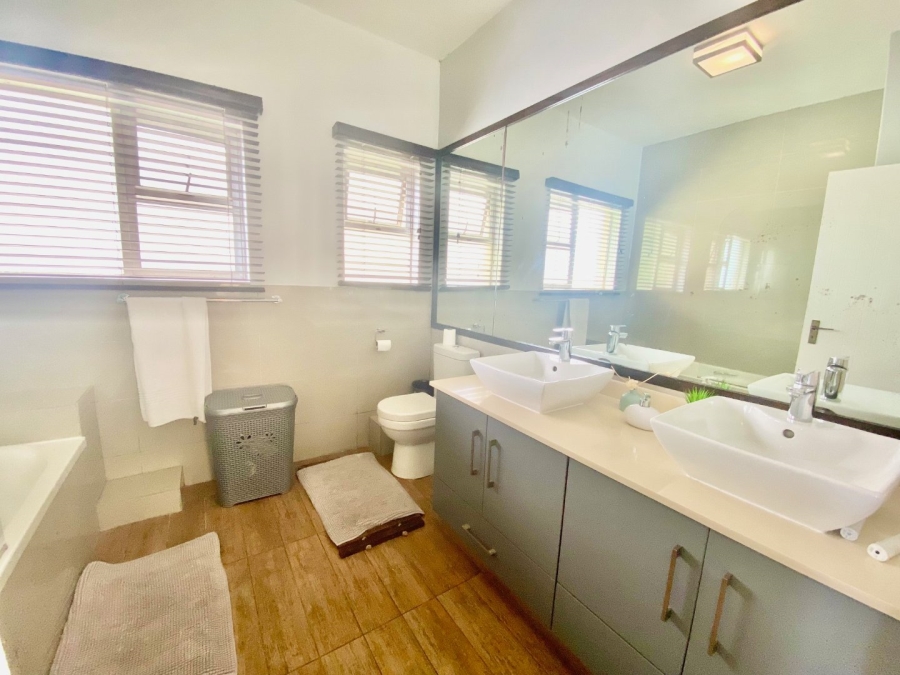 3 Bedroom Property for Sale in Umdloti Beach KwaZulu-Natal