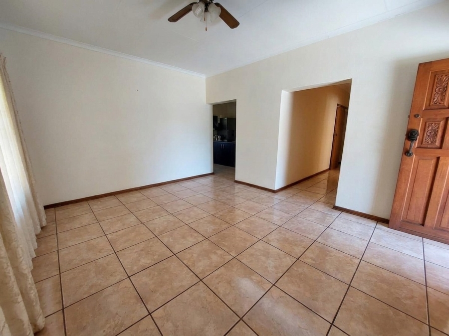 3 Bedroom Property for Sale in Fairleigh KwaZulu-Natal