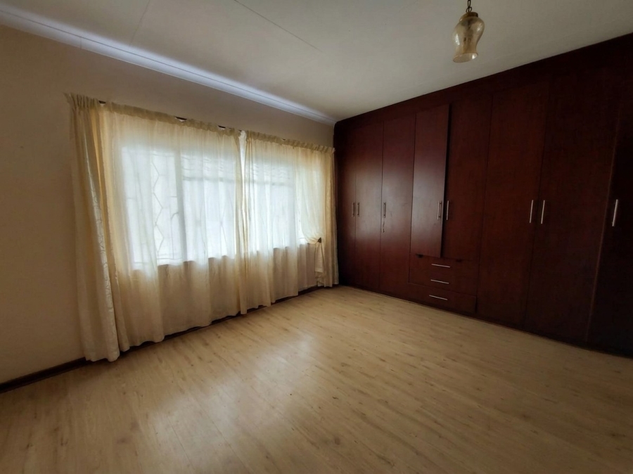 3 Bedroom Property for Sale in Fairleigh KwaZulu-Natal