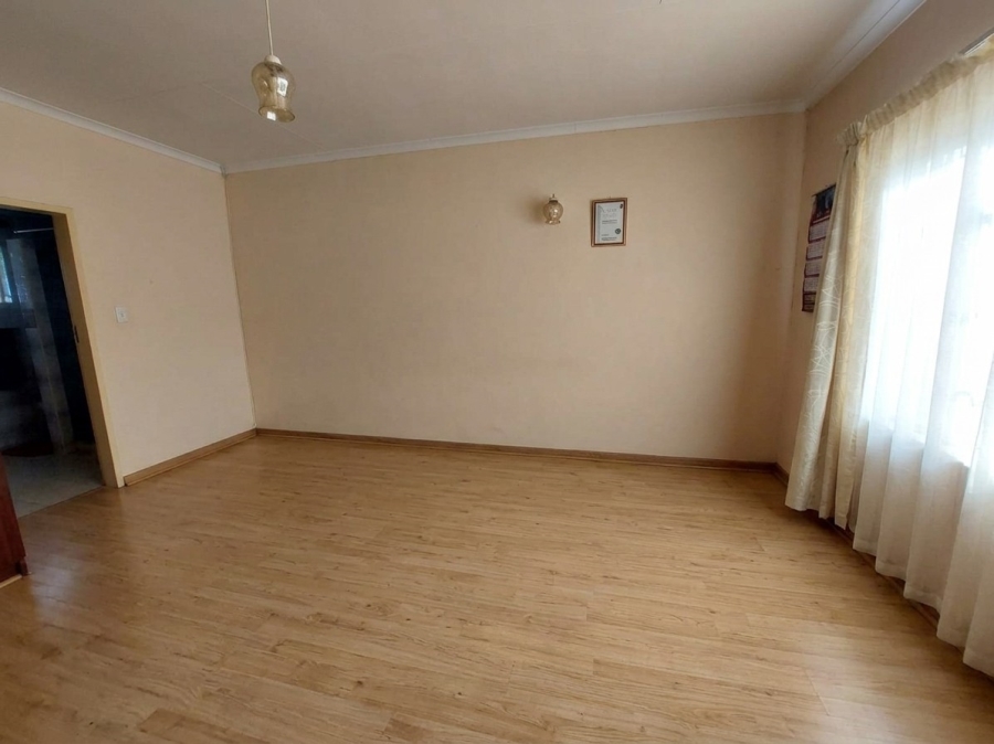 3 Bedroom Property for Sale in Fairleigh KwaZulu-Natal
