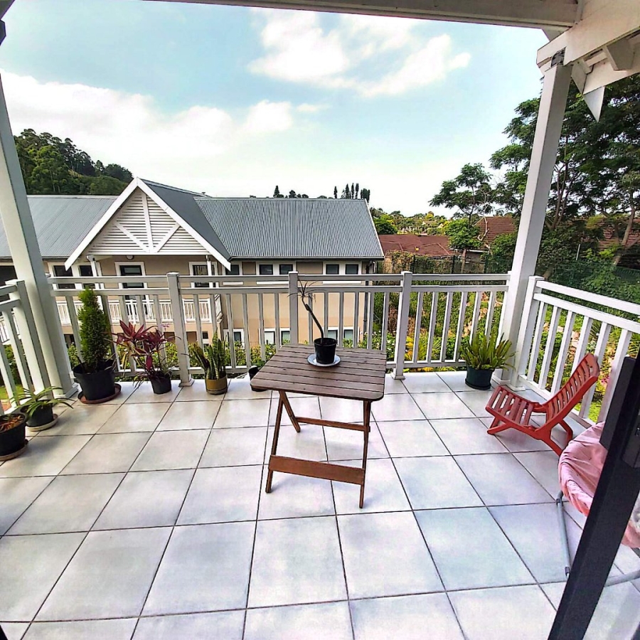2 Bedroom Property for Sale in Kloof KwaZulu-Natal