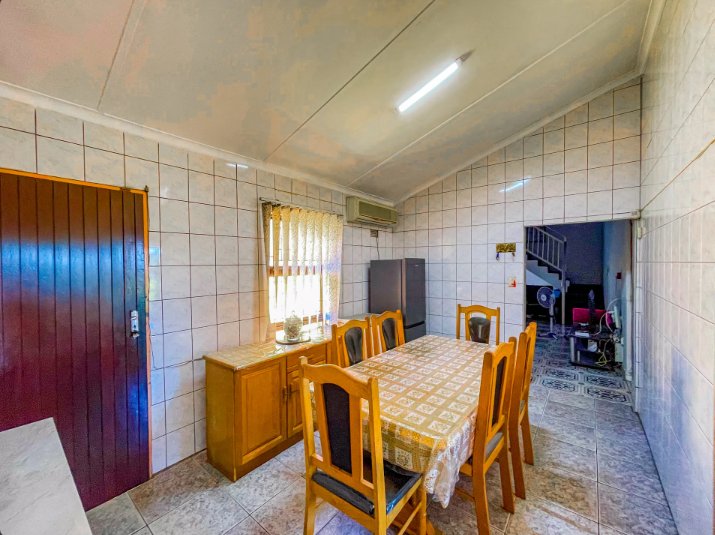 4 Bedroom Property for Sale in Newlands West KwaZulu-Natal