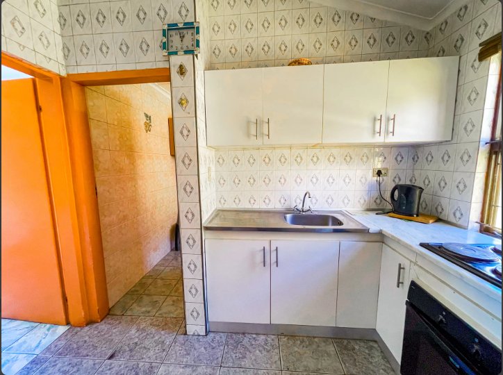 4 Bedroom Property for Sale in Newlands West KwaZulu-Natal