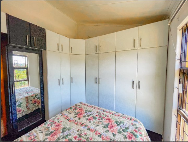 4 Bedroom Property for Sale in Newlands West KwaZulu-Natal