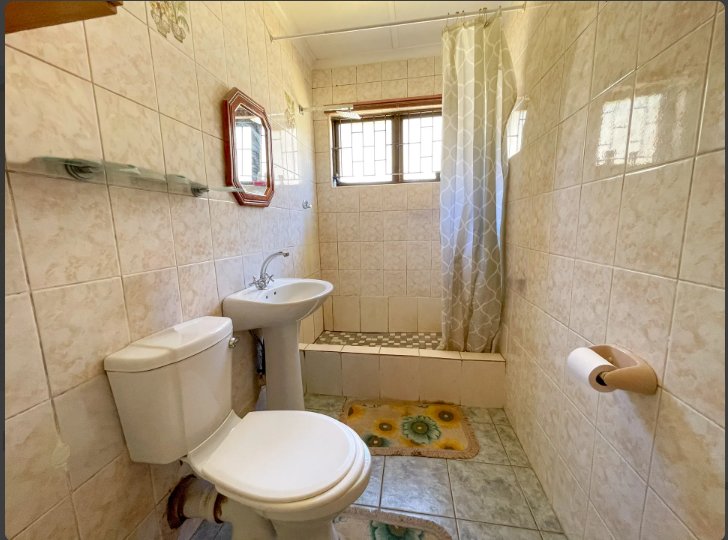 4 Bedroom Property for Sale in Newlands West KwaZulu-Natal