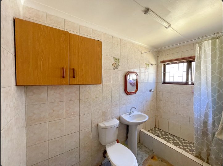 4 Bedroom Property for Sale in Newlands West KwaZulu-Natal