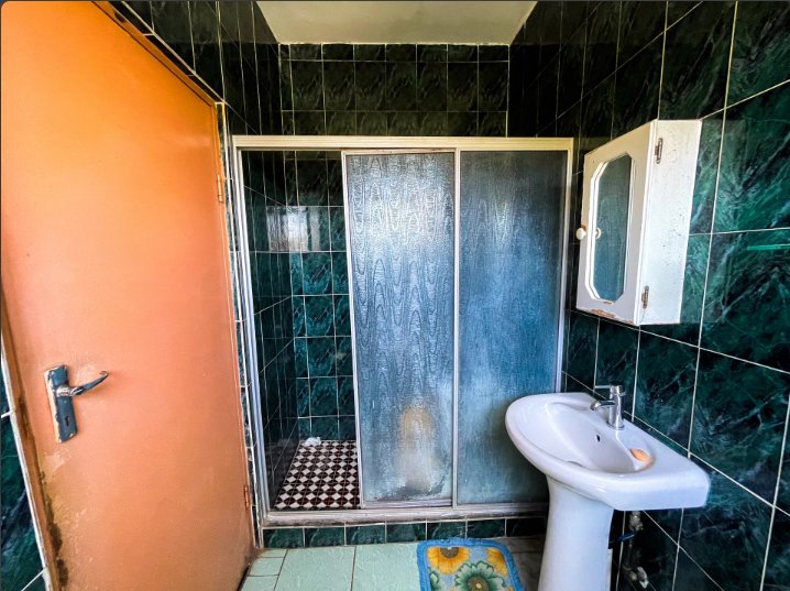 4 Bedroom Property for Sale in Newlands West KwaZulu-Natal